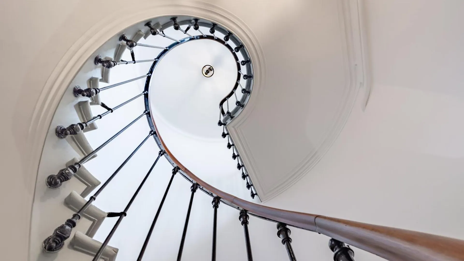 Luxury Appartment Near Louvre -Topquartier- Near Metro París