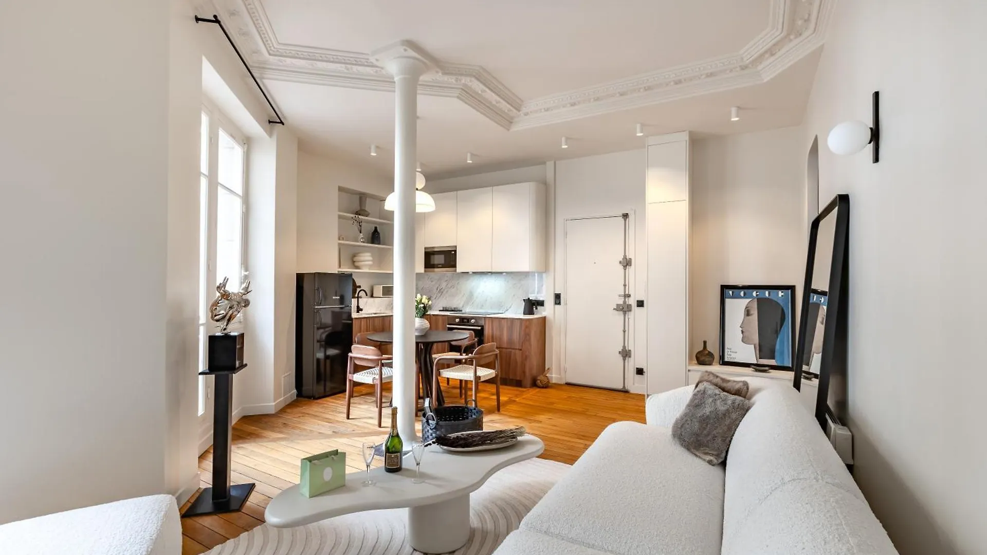 Luxury Appartment Near Louvre -Topquartier- Near Metro París 0*,